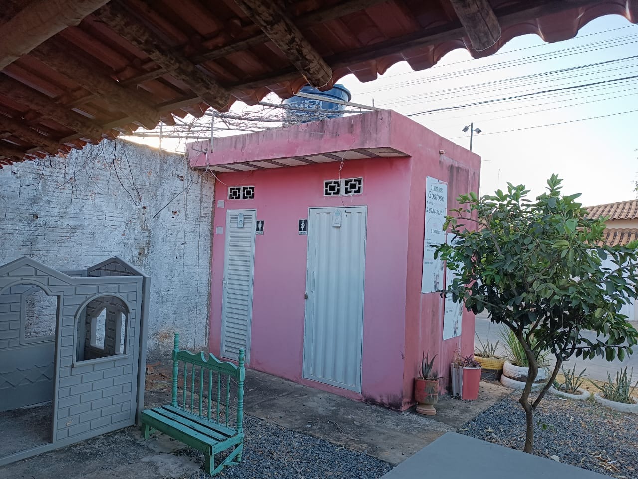 Casa à venda Planalto Montes Claros 360m² 3 quartos 2 vagas