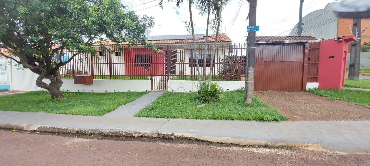 Casa Para Alugar Sao Cristovao Cascavel M Quartos Vagas