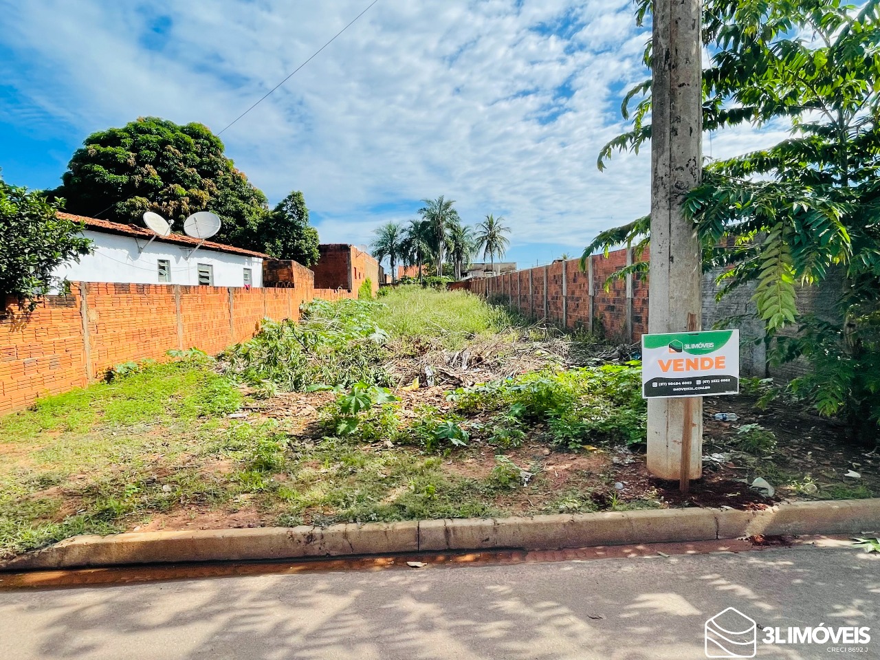 Lote à venda no Jardim Paranapunga: 