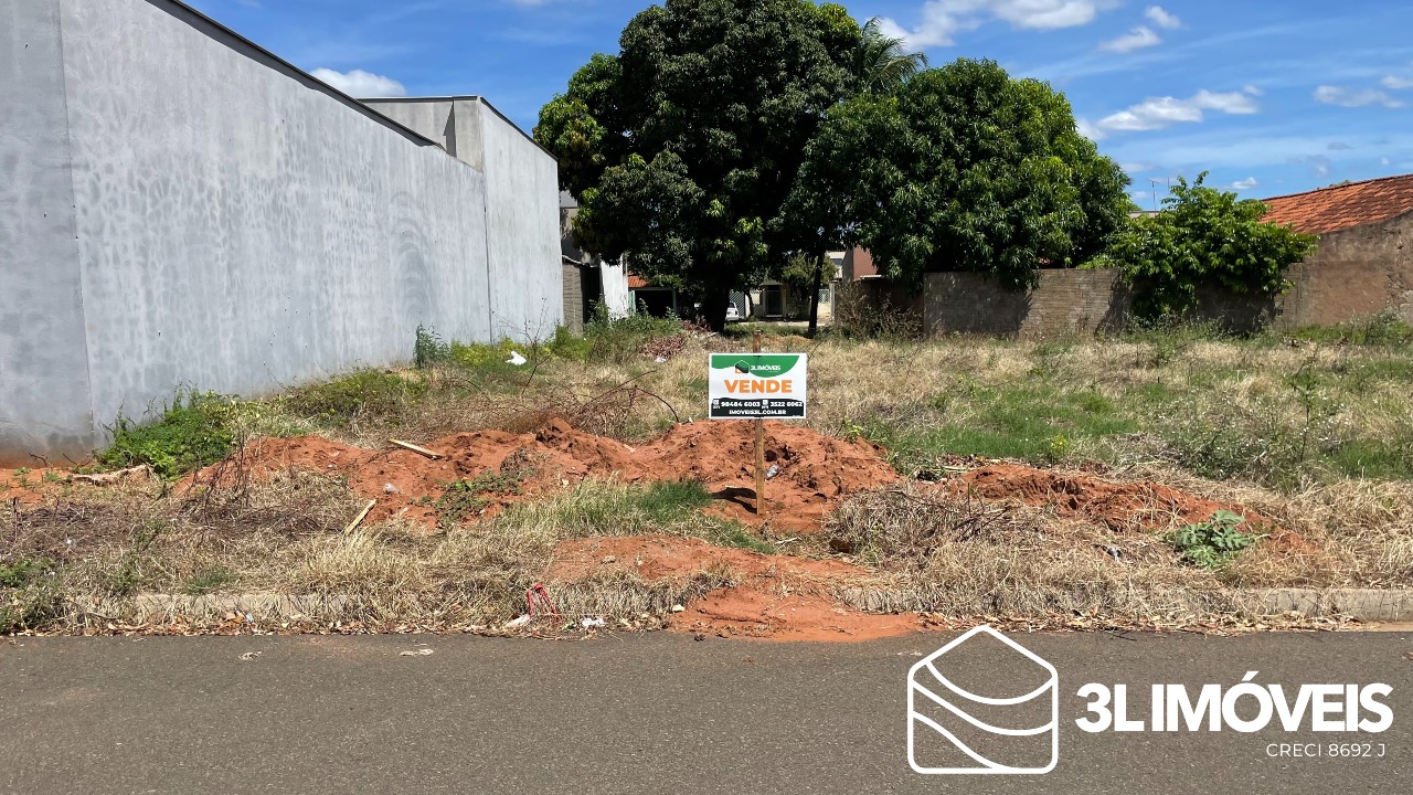 Terreno à venda no Santa Rita: 
