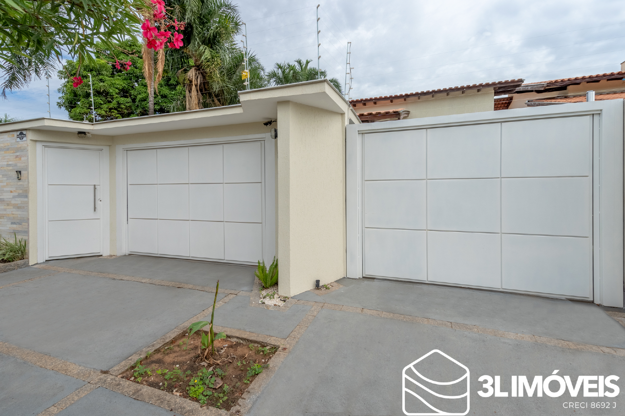 Casa à venda no Santos Dumont: 