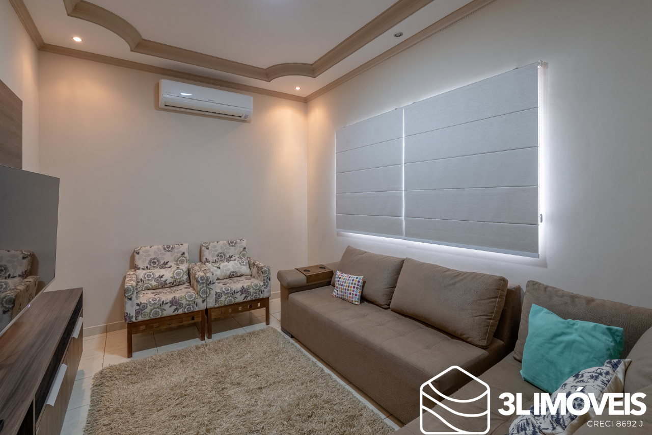 Casa à venda no Santos Dumont: 