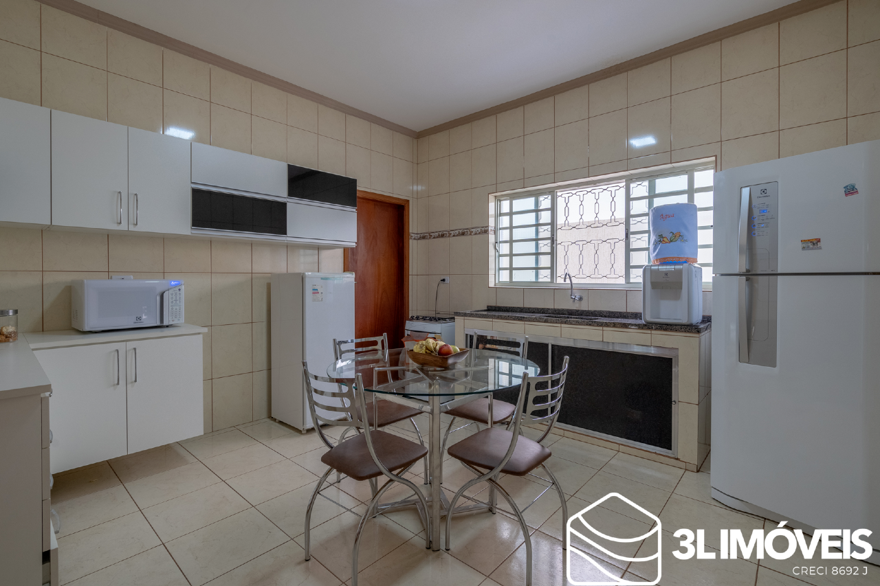 Casa à venda no Santos Dumont: 