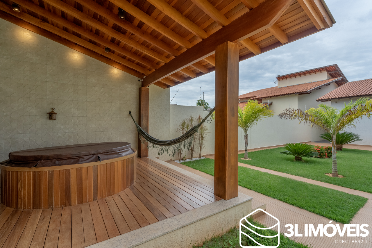 Casa à venda no Santos Dumont: 