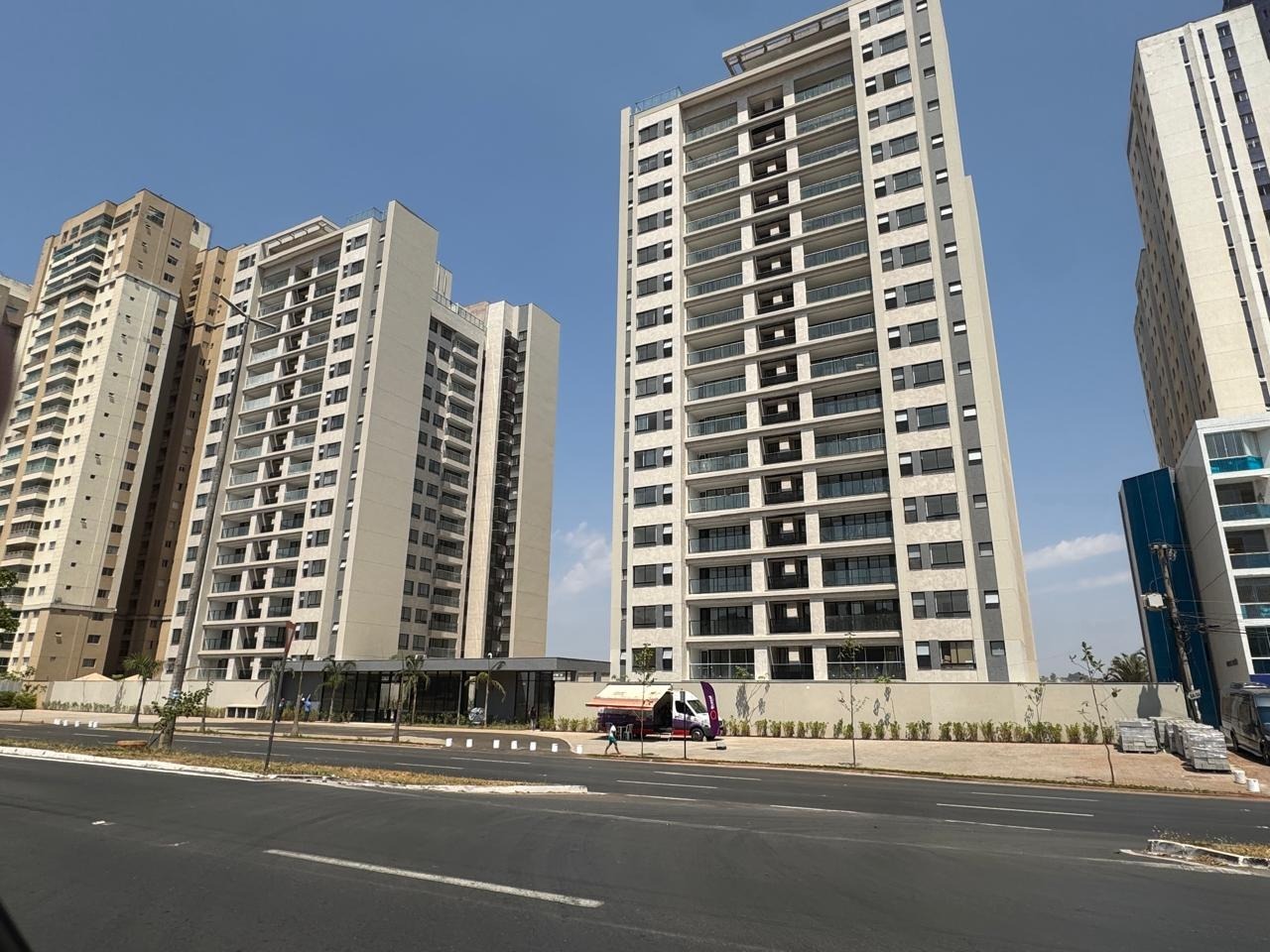 Cobertura à venda no Guará II: 