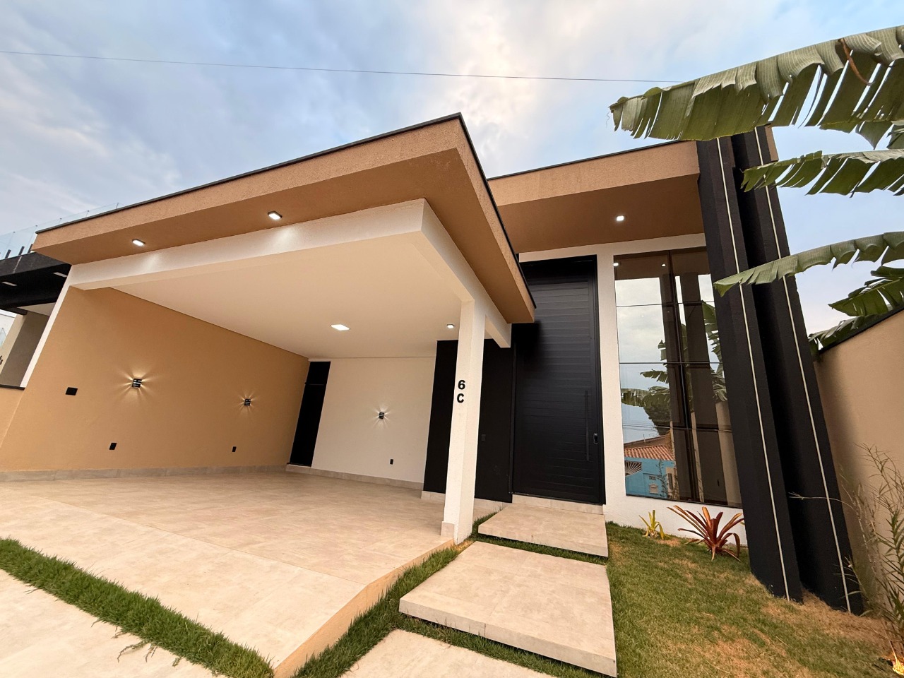 Casa à venda no Setor Habitacional Arniqueira (Águas Claras): 