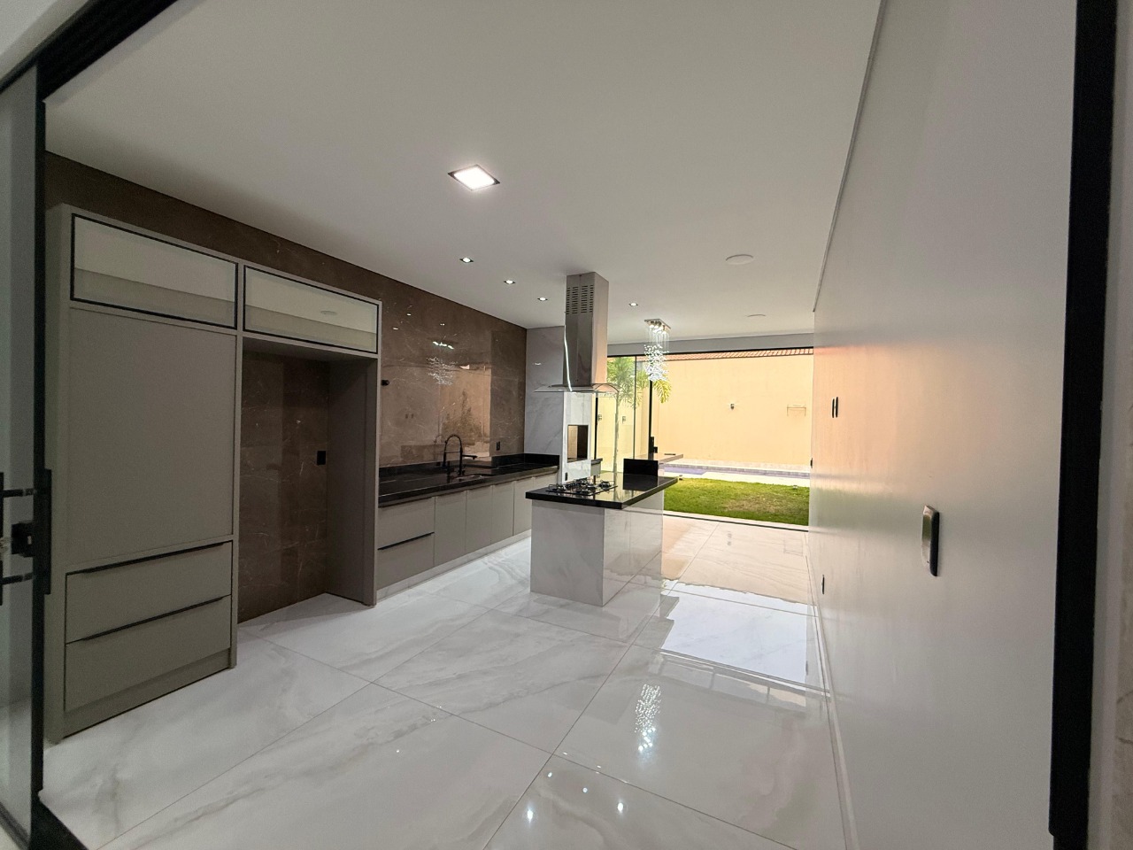 Casa à venda no Setor Habitacional Arniqueira (Águas Claras): 