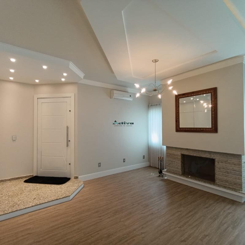 Casa à venda no Espigão: 