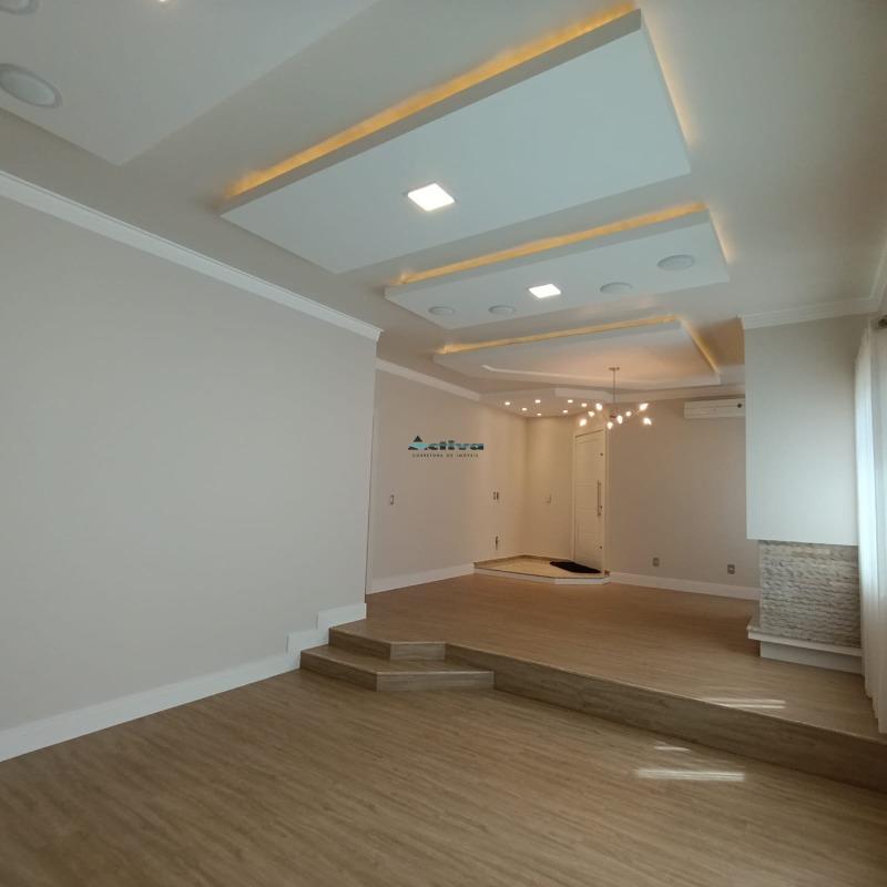 Casa à venda no Espigão: 