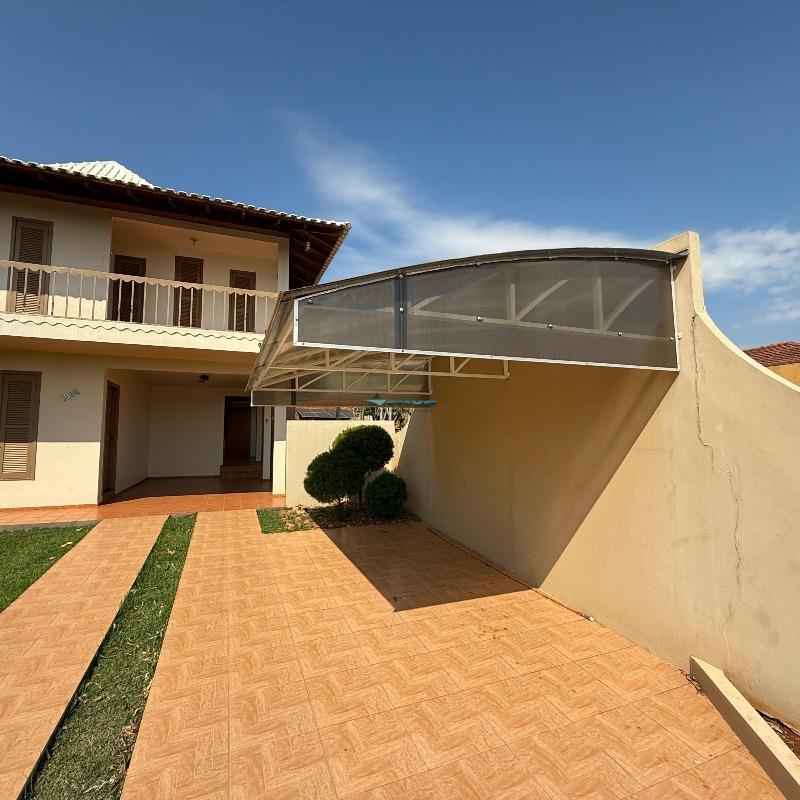 Casa à venda no Espigão: 