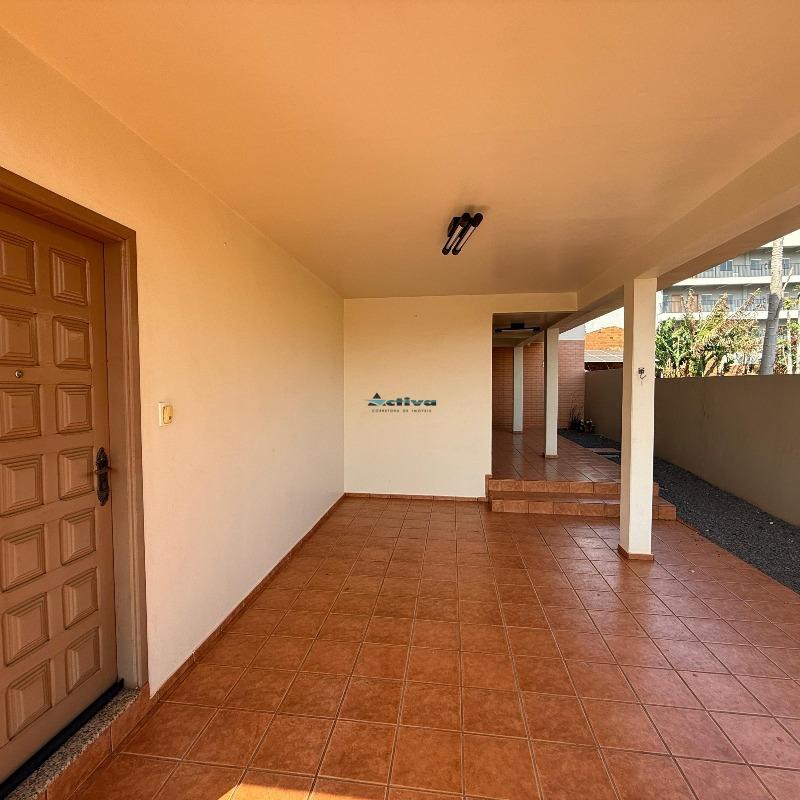 Casa à venda no Espigão: 