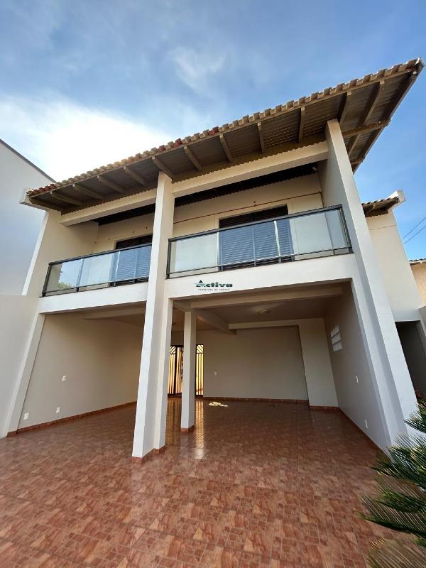 Casa para aluguel no Centro: 