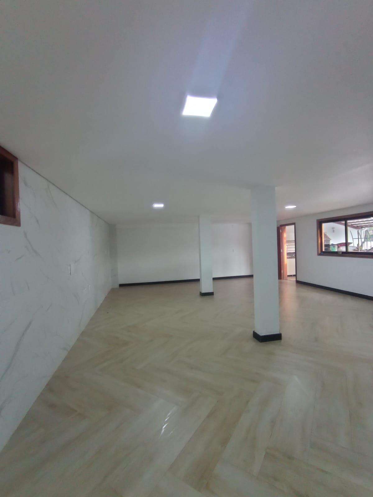 Casa para aluguel no Zacarias: e682e91d-0-whatsapp-image-2023-09-27-at-17.17.05.jpeg