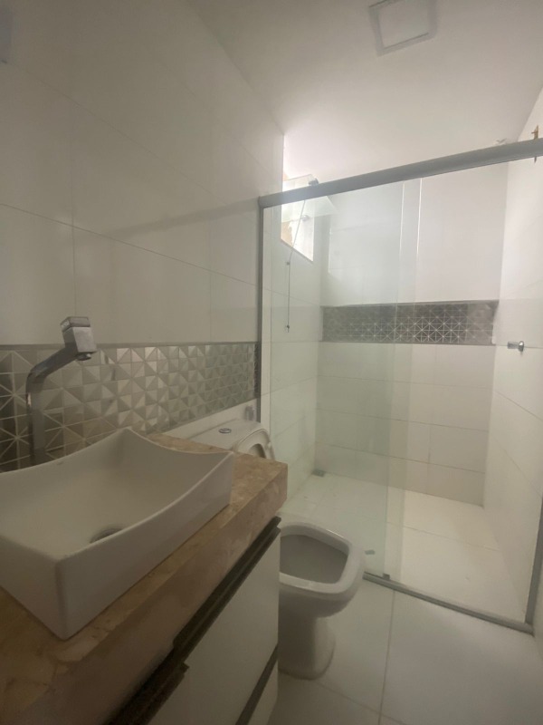 Cobertura para aluguel no José Moyses Nacif: banheiro Social