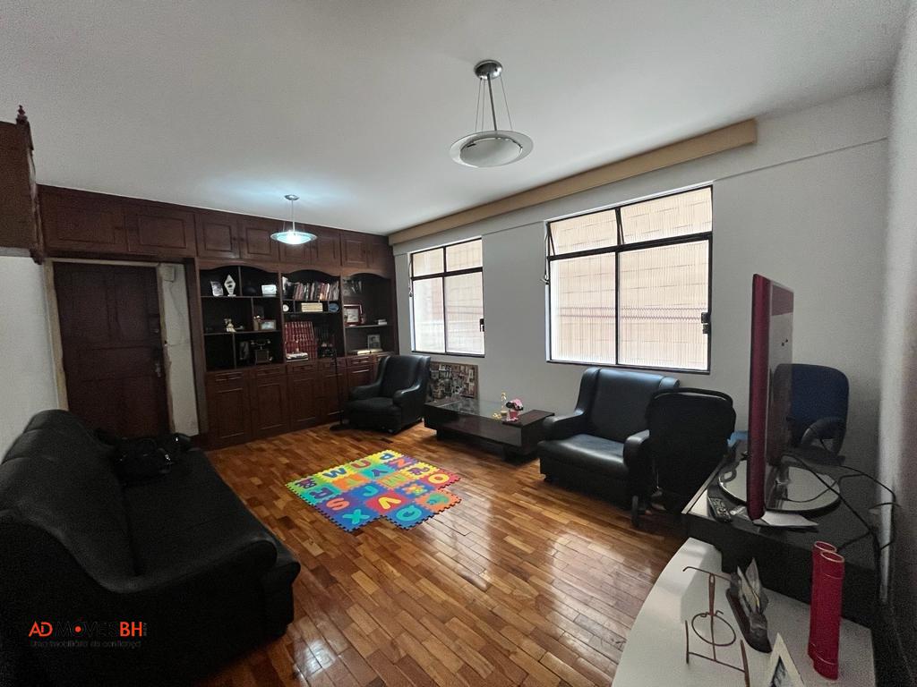 Apartamento à venda no Cruzeiro: 