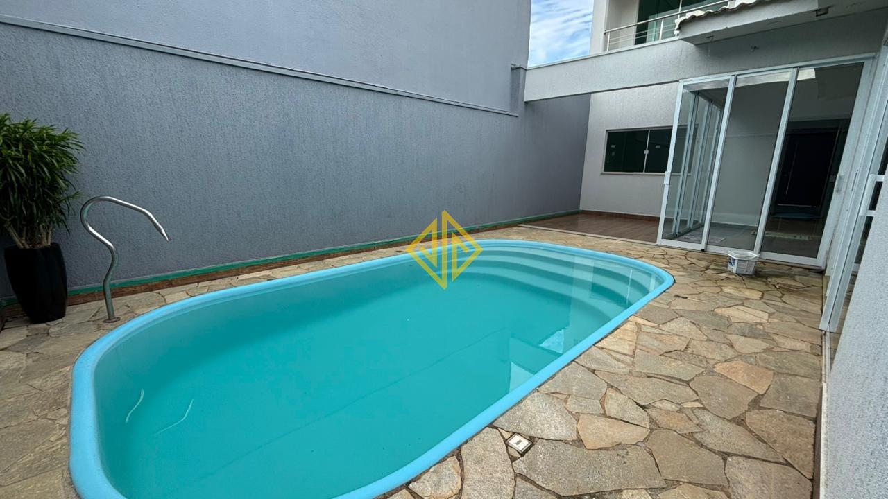 Sobrado à venda no Condomínio São Paulo: 