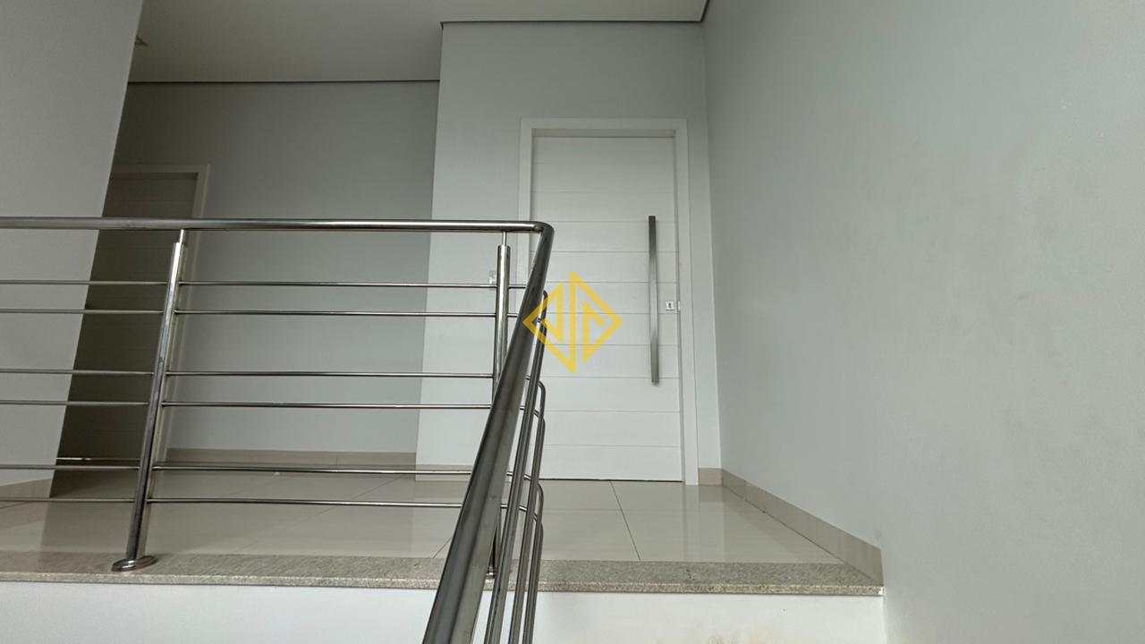 Sobrado à venda no Condomínio São Paulo: 