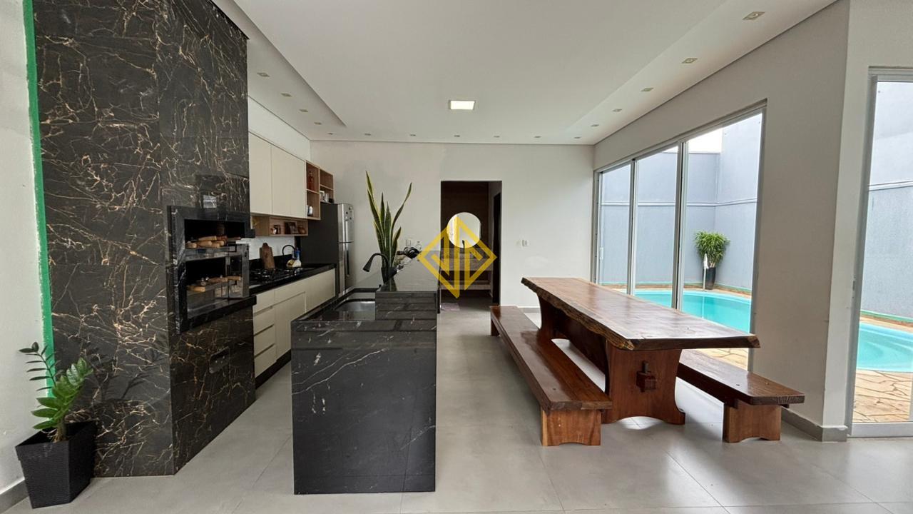 Sobrado à venda no Condomínio São Paulo: 