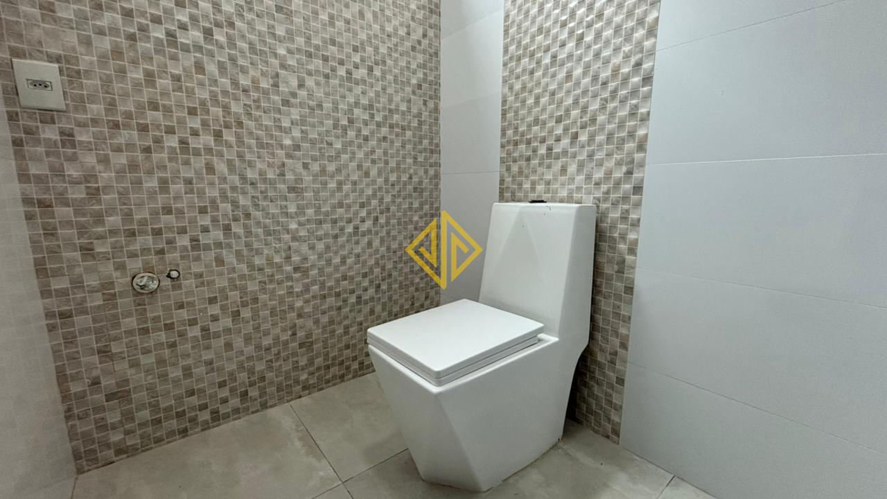 Sobrado à venda no Condomínio São Paulo: 