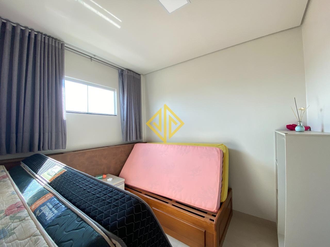 Sobrado à venda no Condomínio São Paulo: 