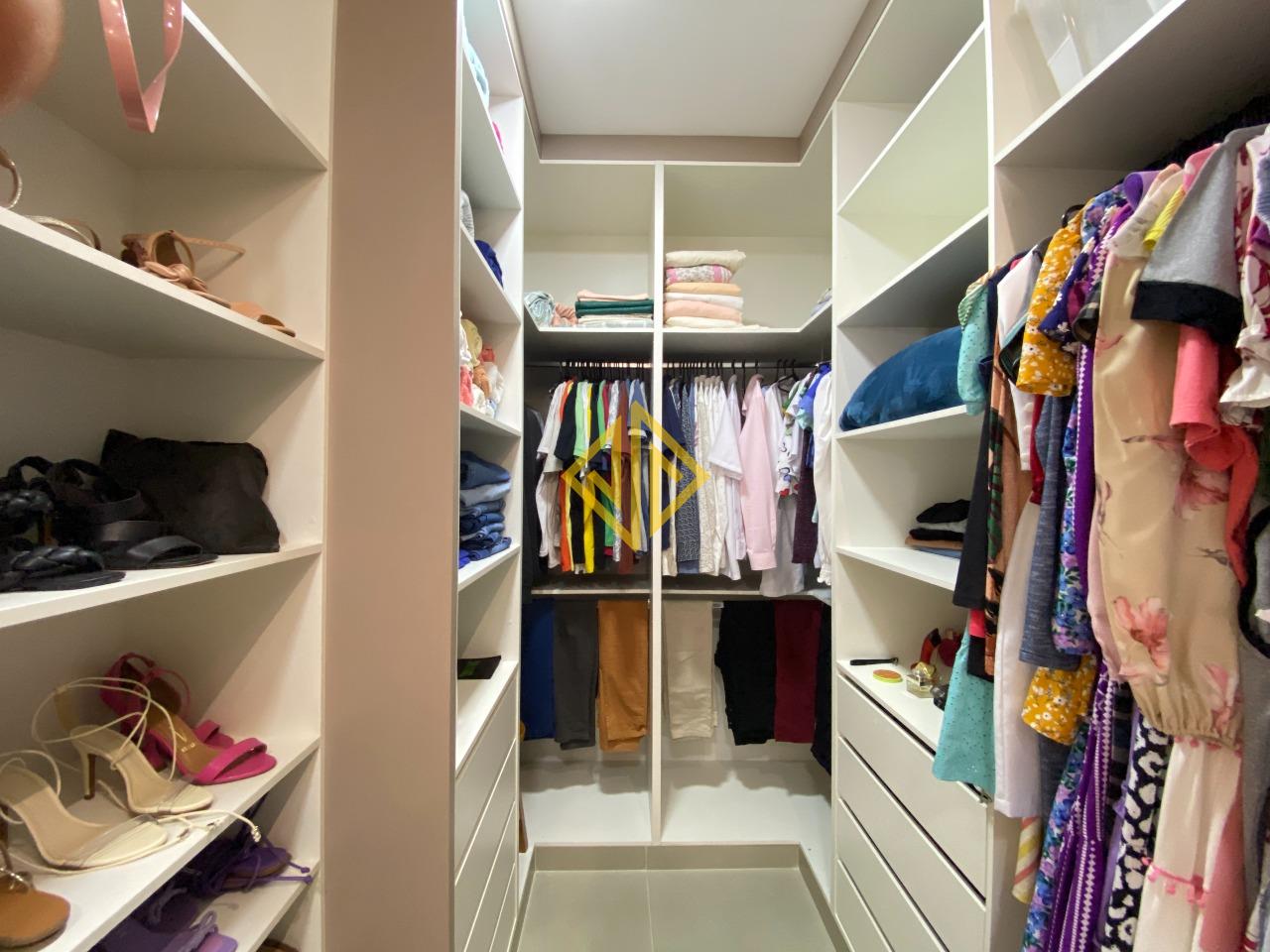 Sobrado à venda no Condomínio São Paulo: 