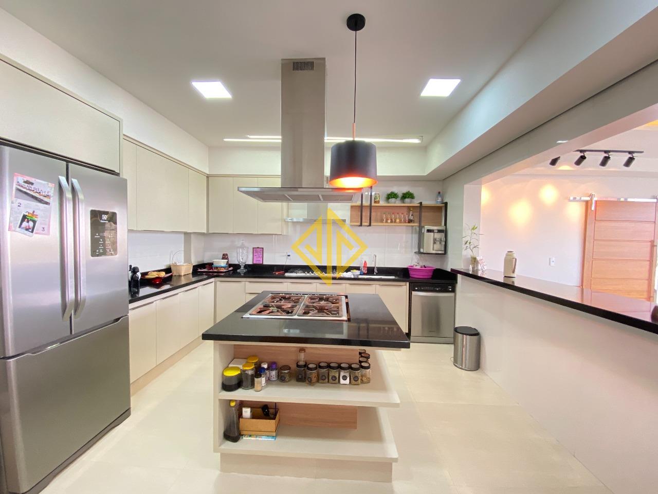 Sobrado à venda no Condomínio São Paulo: 