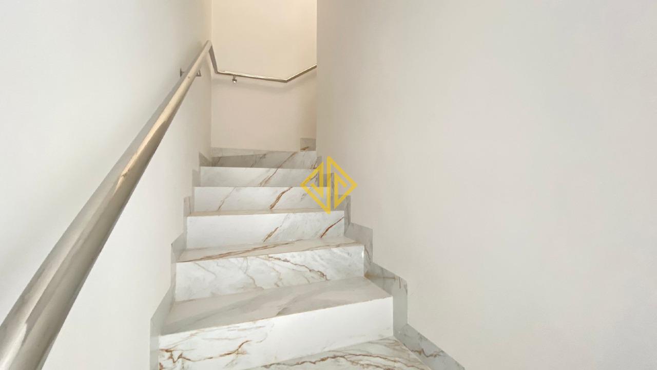 Sobrado para aluguel no Setor 03: