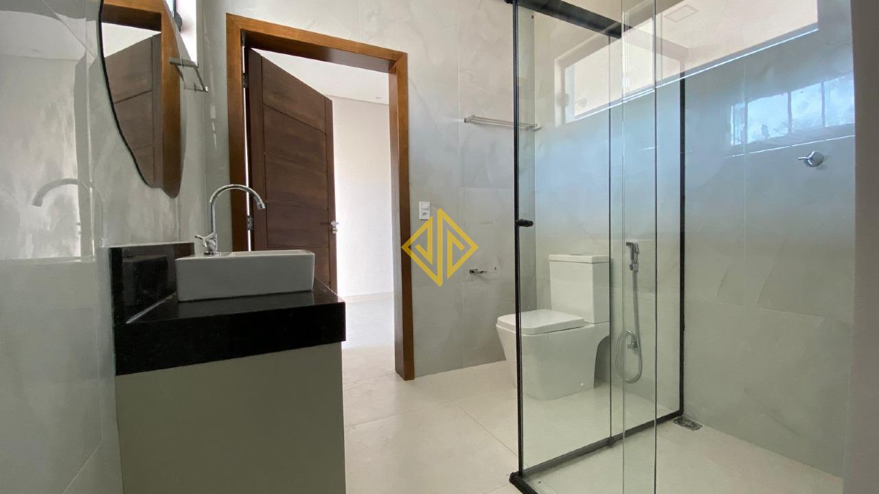 Sobrado para aluguel no Setor 03: