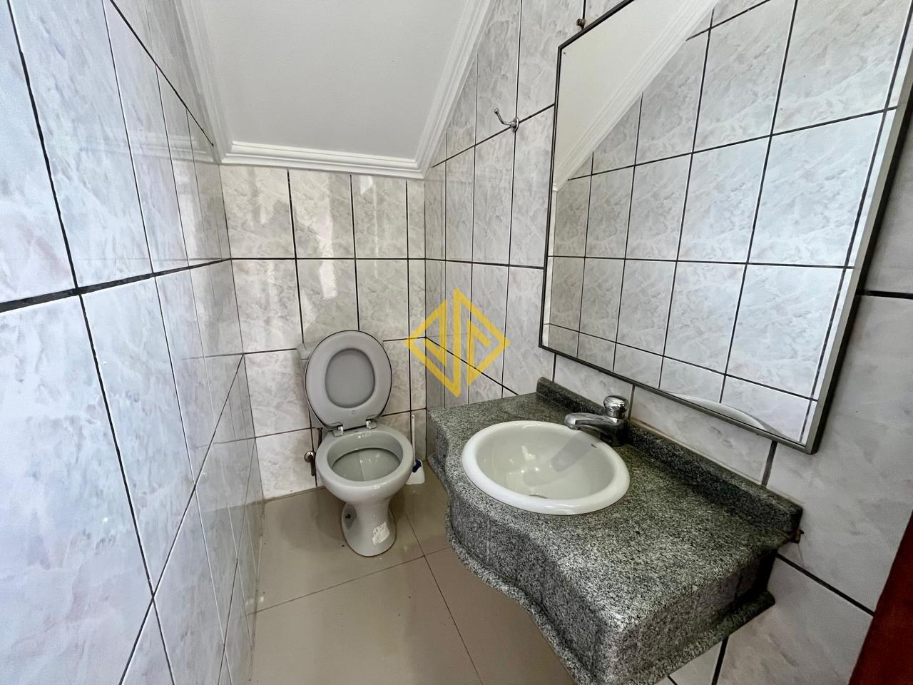 Sobrado à venda no Setor 03: