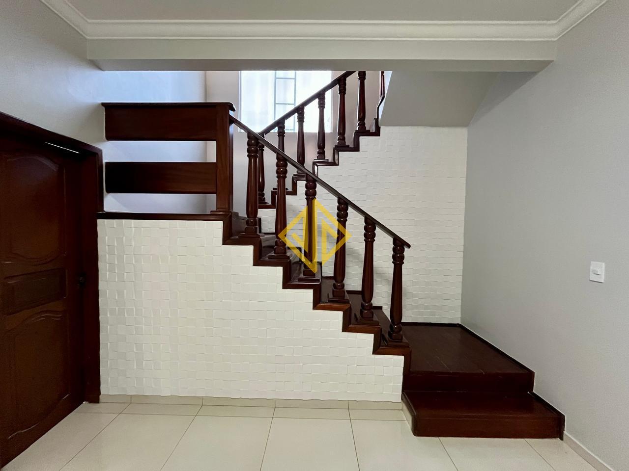 Sobrado à venda no Setor 03: