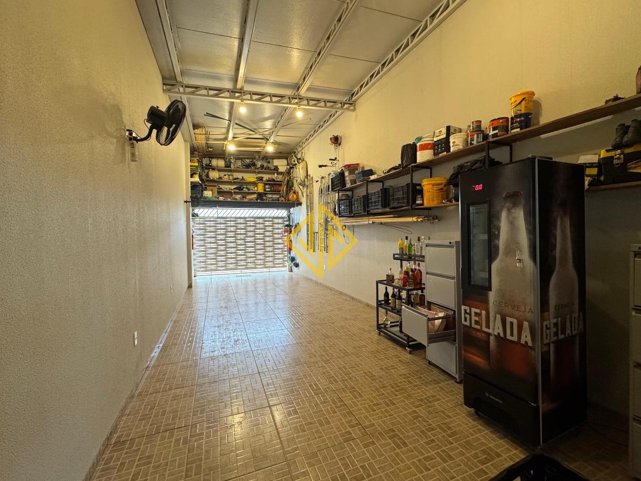 Sobrado à venda no Setor 06: