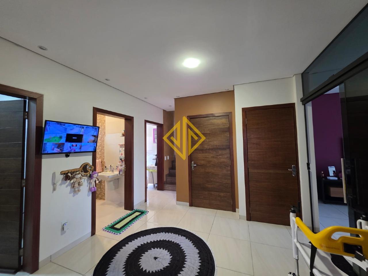 Sobrado à venda no Setor 06: