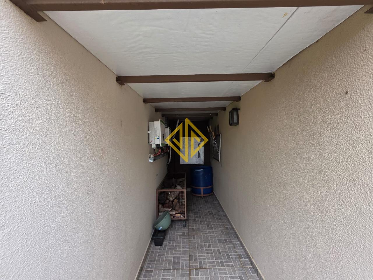 Sobrado à venda no Setor 06: