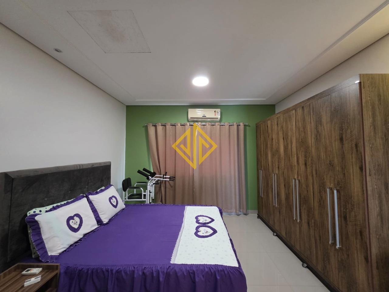 Sobrado à venda no Setor 06: