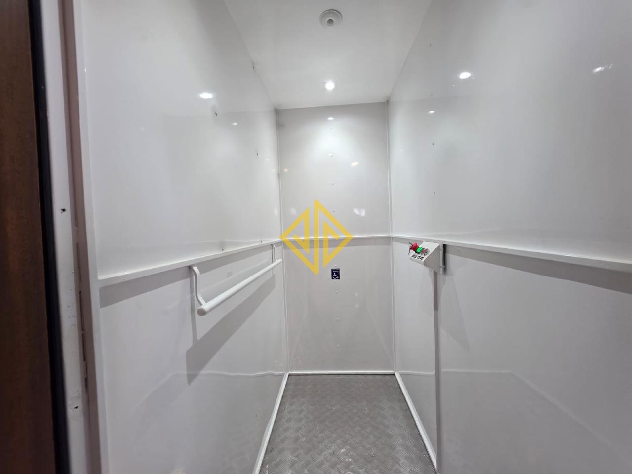 Sobrado à venda no Setor 06: