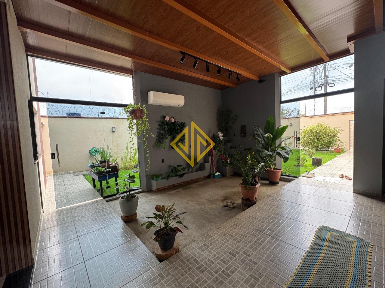 Sobrado à venda no Setor 06: