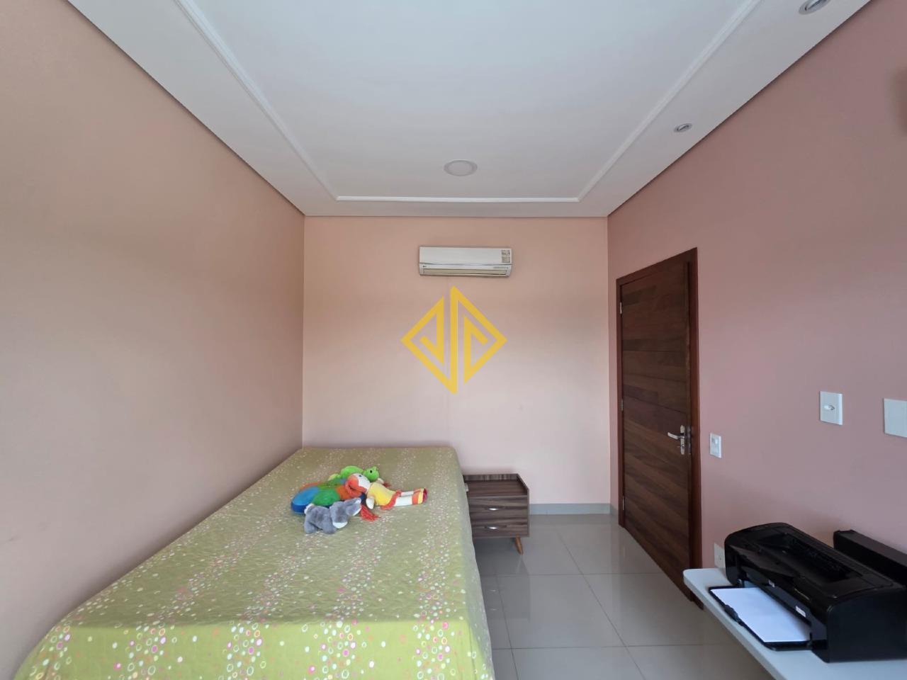 Sobrado à venda no Setor 06: