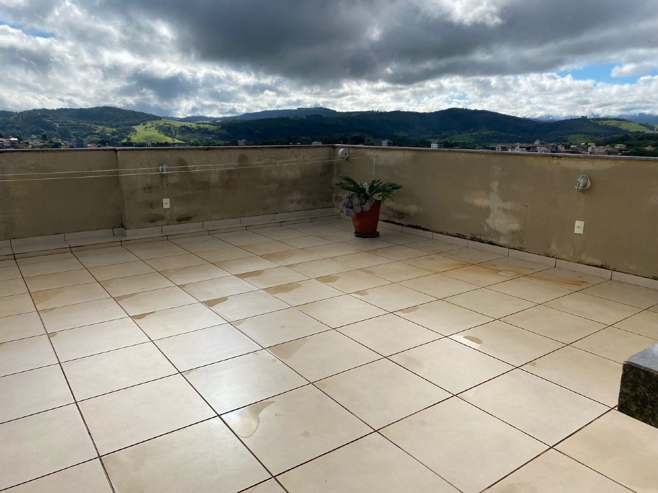 Cobertura à venda no Residencial Morro do Sol: 