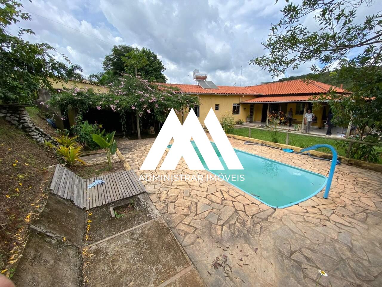 Chácara Rural com construção à venda no Pedras: 