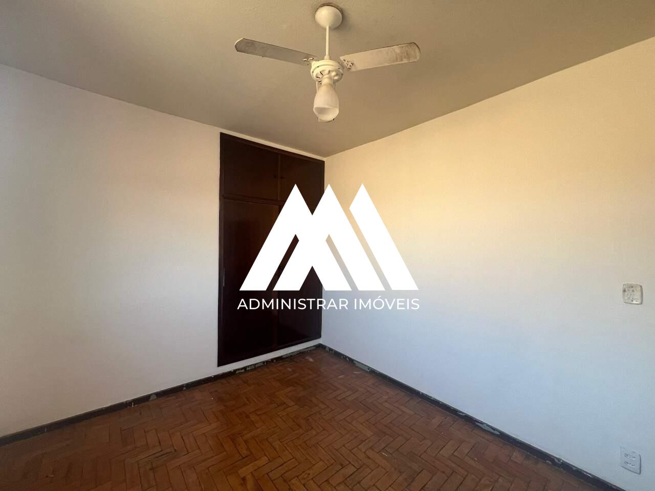 Casa para aluguel no Universitário: 