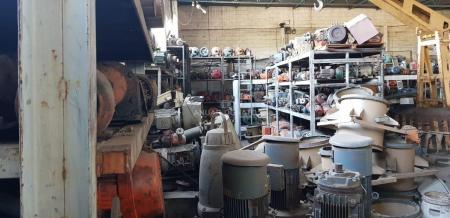 São Francisco - Galpão à venda na Anuar Donato : 