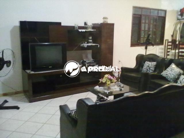 Casa para aluguel no Sabiaguaba: