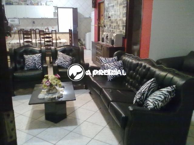 Casa para aluguel no Sabiaguaba: