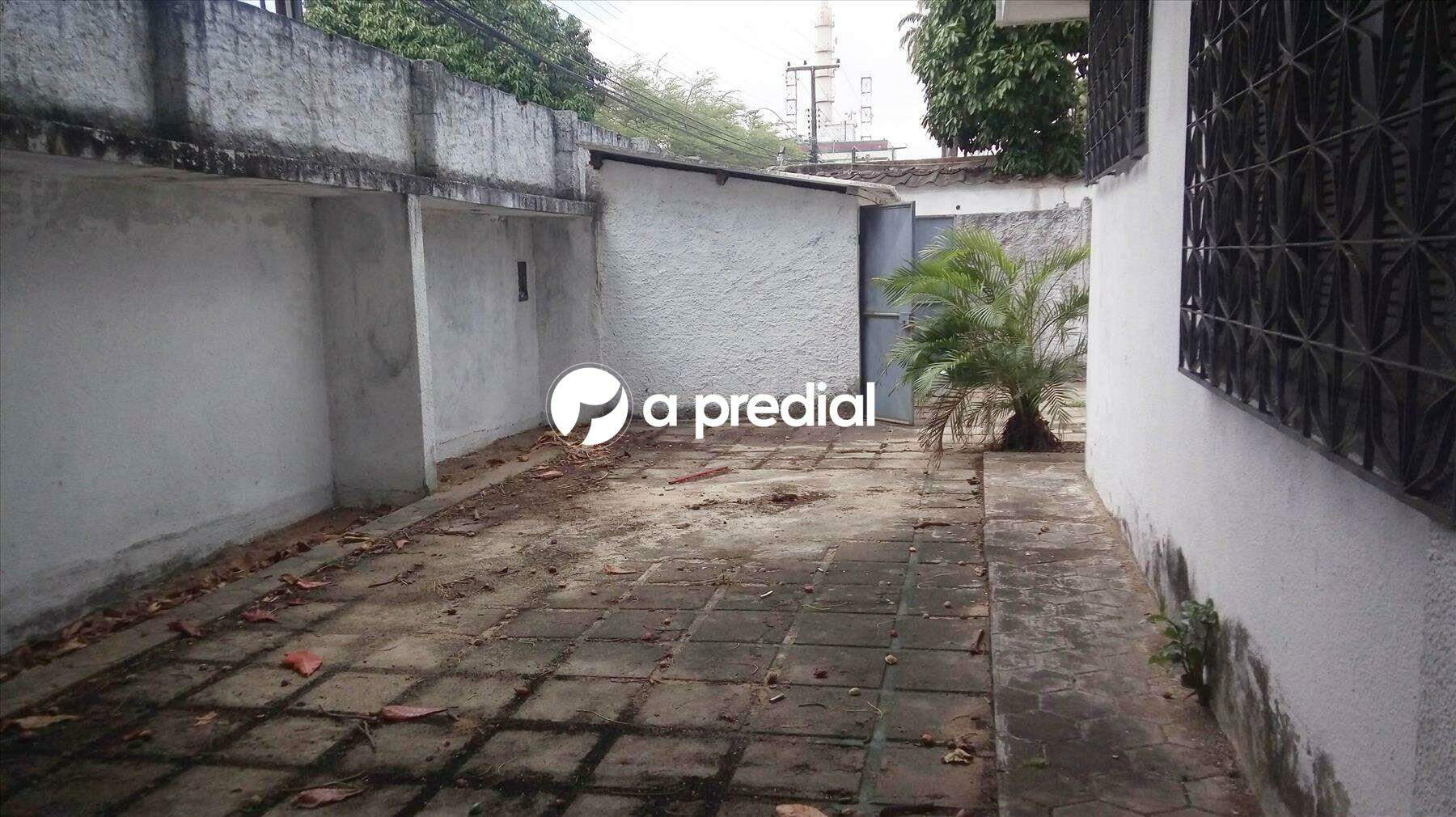 Casa para aluguel no Dionisio Torres: