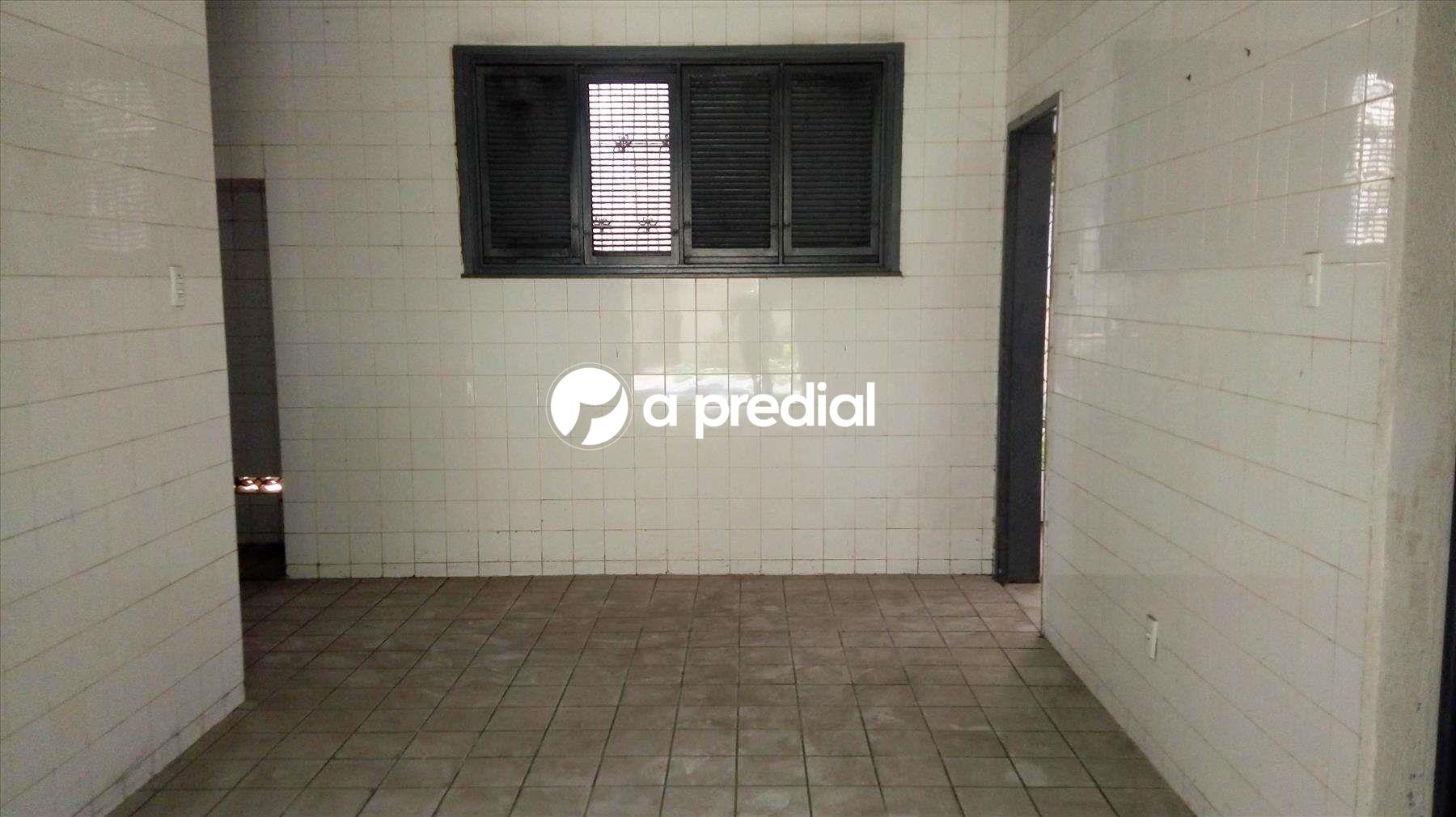 Casa para aluguel no Dionisio Torres: