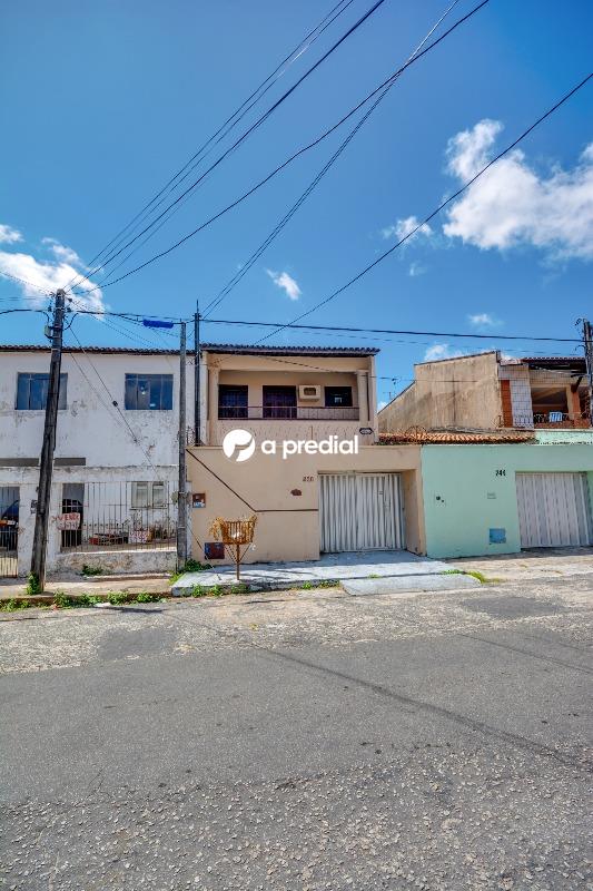 Casa para aluguel no Cidade dos Funcionários: