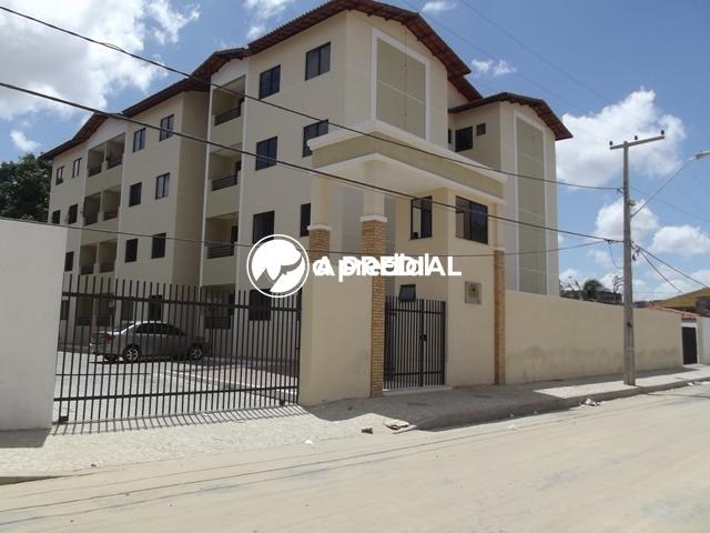 Apartamento à venda no Henrique Jorge: