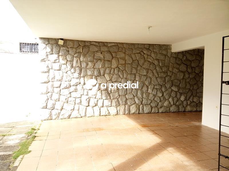 Casa à venda no Cidade dos Funcionários:
