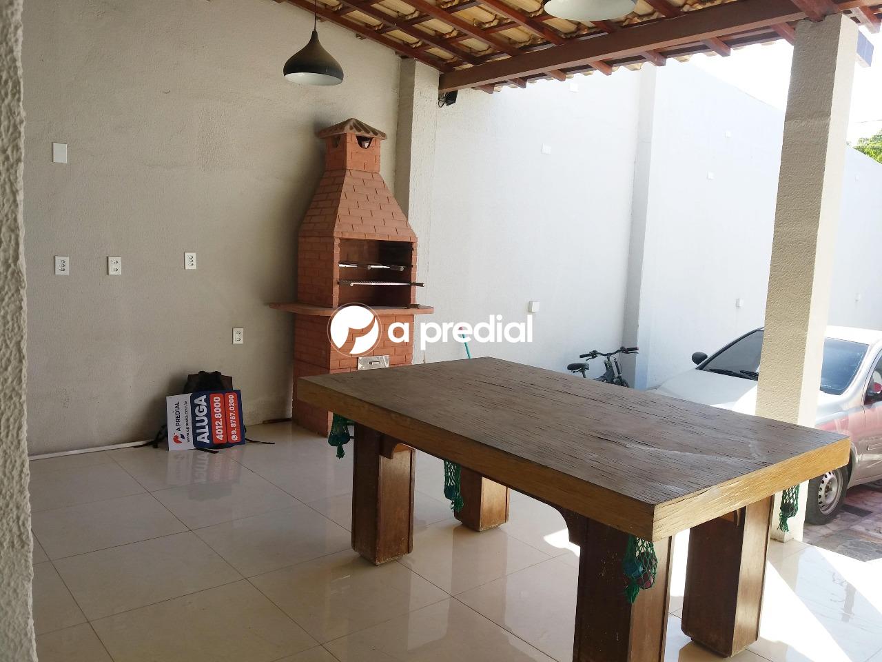 Casa para aluguel no Maraponga: varanda Casa Maraponga