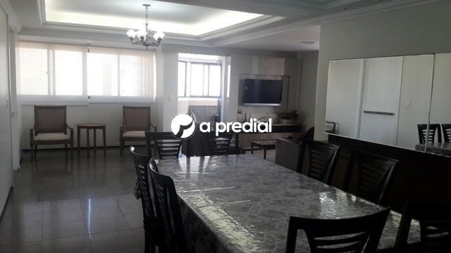 Apartamento à venda no Dionisio Torres: